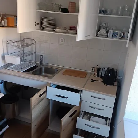 Holiday home Къща За Отдих “Софи” *